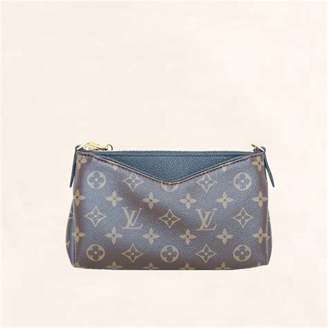 louis vuitton pallas clutch size|louis vuitton pallas clutch discontinued.